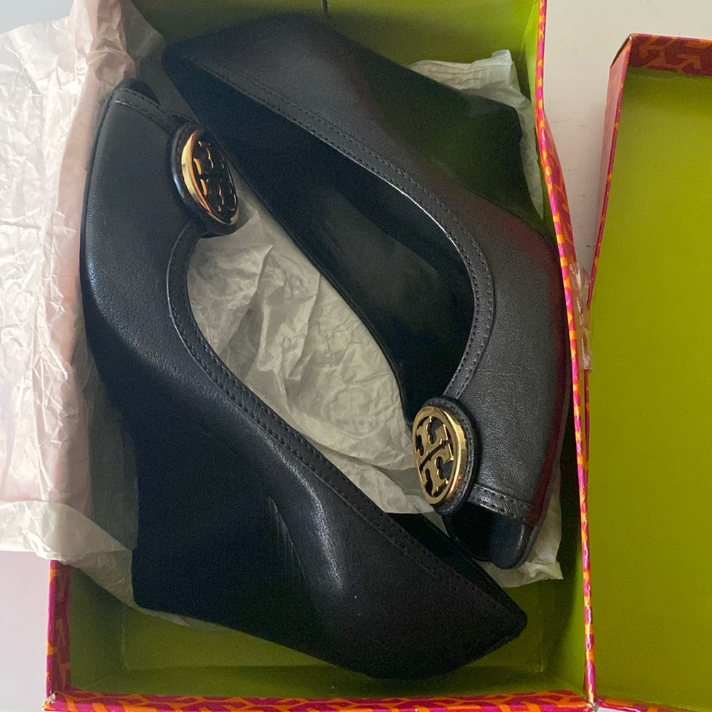 Tory Burch black wedge size 11